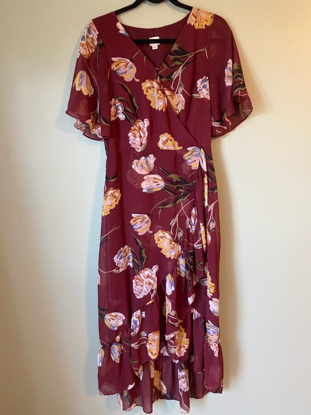 Floral Wrap Midi Dress in Burgundy